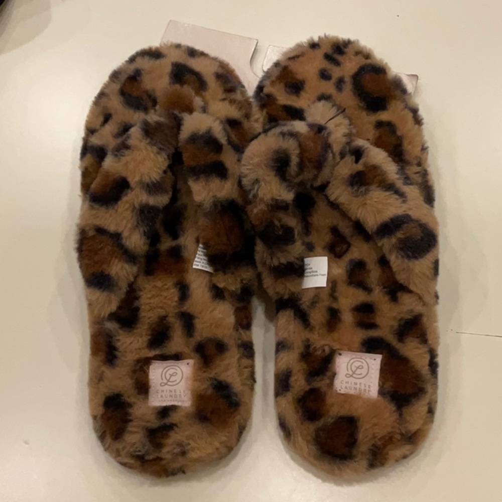 Chinese Laundry Cheetah Slippers Size 12